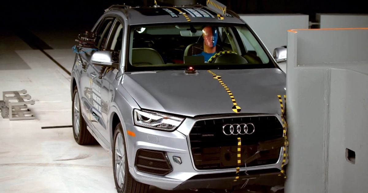 Audi Q3 получил пять звезд от IIHS (видео)