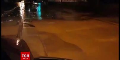 Надпотужна злива прокотилась вночі столицею