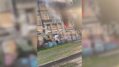 У Харкові спалахнула будівля ТЦК: відомо про версії причини пожежі