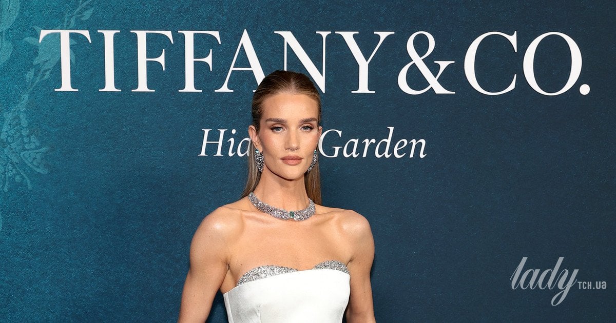 Розі Гантінгтон-Вайтлі