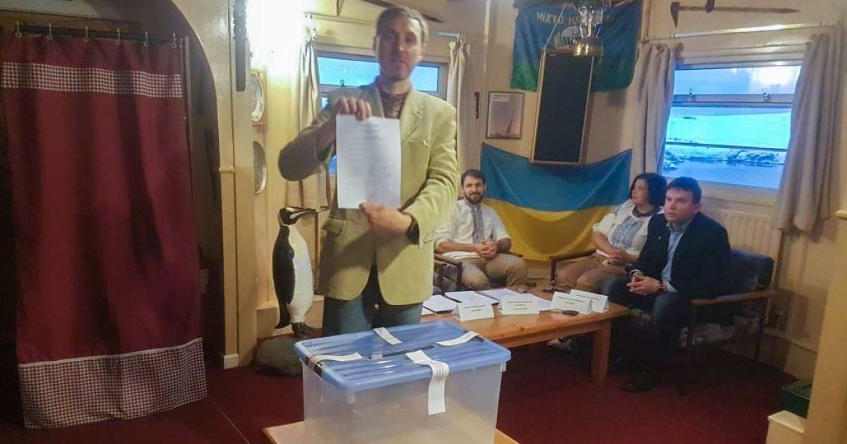 Выборы-2019: на украинской антарктической станции победил Порошенко