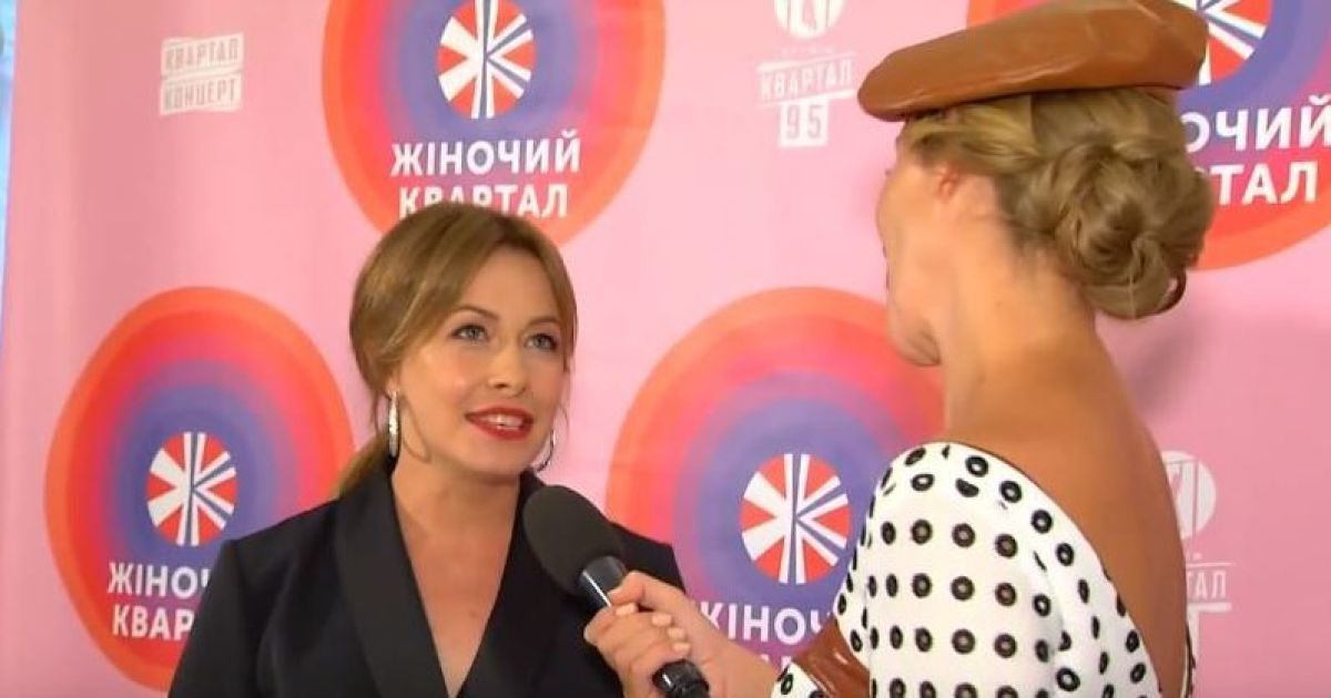 Олена кравець похрестила олену зеленську - подробиці