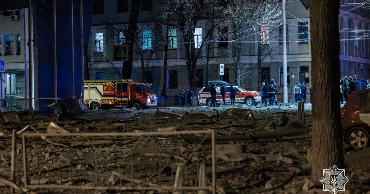 Последствия вражеской атаки по Харькову 31 декабря