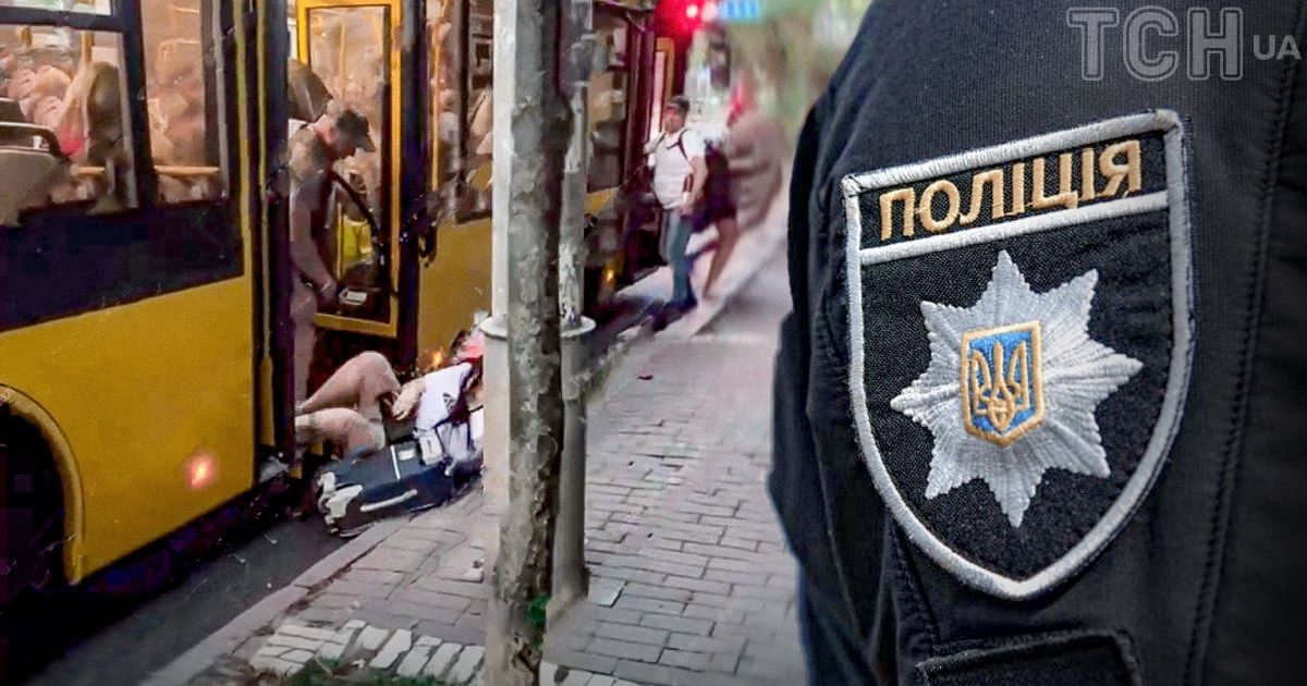 В Киеве громоздкий мужчина выбросил женщин из автобуса/Коллаж ТСН.ua
