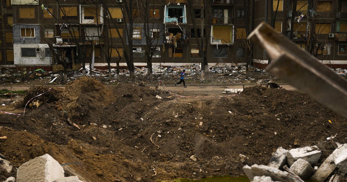 В результате вражеских обстрелов по Харьковщине восемь человек получили ранения — ОВА