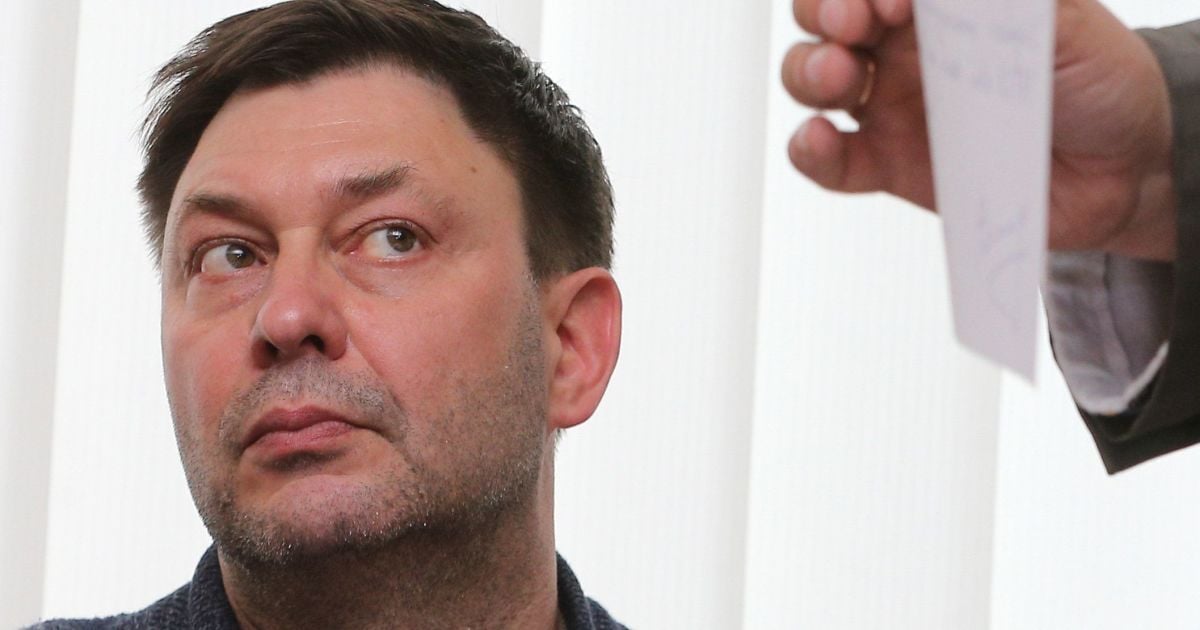 Керівника "РИА Новости Украина" з суду відправили на терміновий медогляд та повернули на засідання