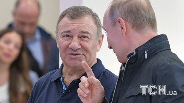 Путин ехал за рулем грузовика / © Reuters