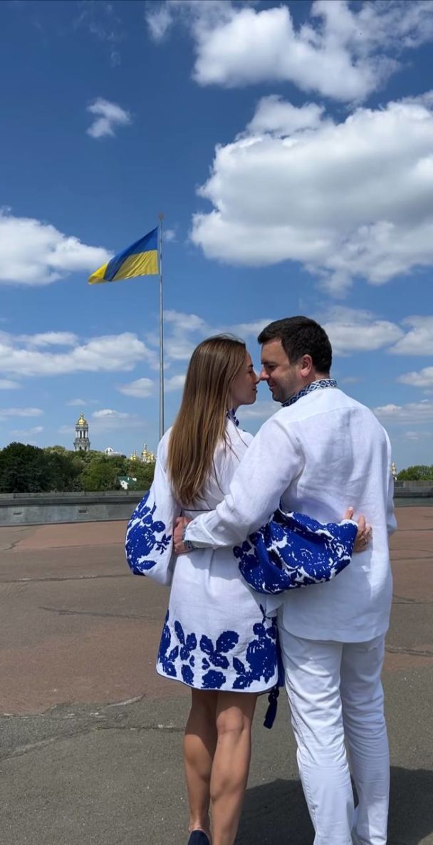 Зірки вітають з Днем Києва