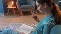 Вечірнє читання — простий хитрик для покращення сну