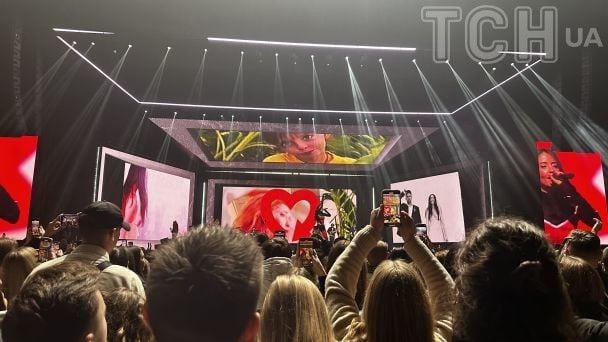 Концерт Нади Дорофеевой во Дворце спорта в Киеве