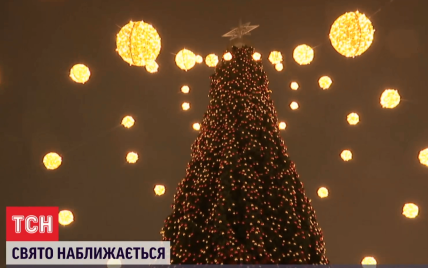 Свято наближається: Львів та Київ готуються запалити новорічні ялинки (відео)