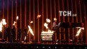 Горящая лестница и рояль-гроб: MELOVIN закрыл второй полуфинал "Евровидения"