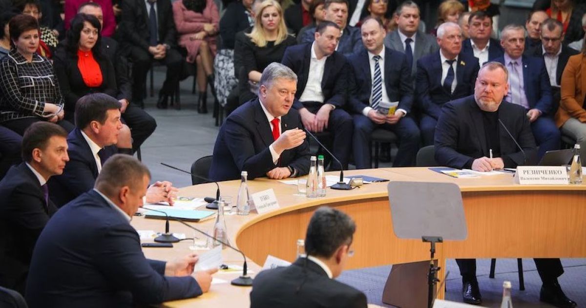 Петро Порошенко: Дніпропетровська область - лідер децентралізації