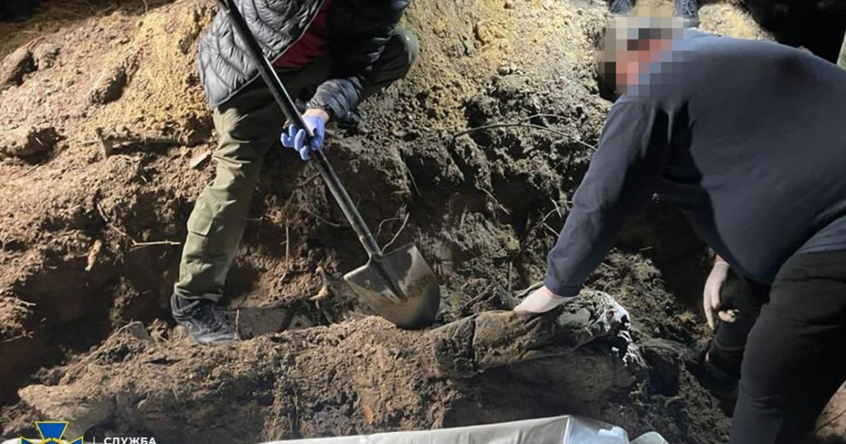 Показав могилу розстріляного та зізнався у вбивстві: на Херсонщині взяли у полон окупанта-ката з Бучі