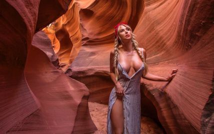Обнаженное тело на лоне дикой природы: модель Playboy ведет откровенный тревел-блог