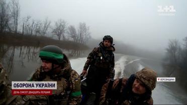 Ворог лізе зі сміття! Морські піхотинці показали унікальні кадри боїв за лівий берег Херсонщини