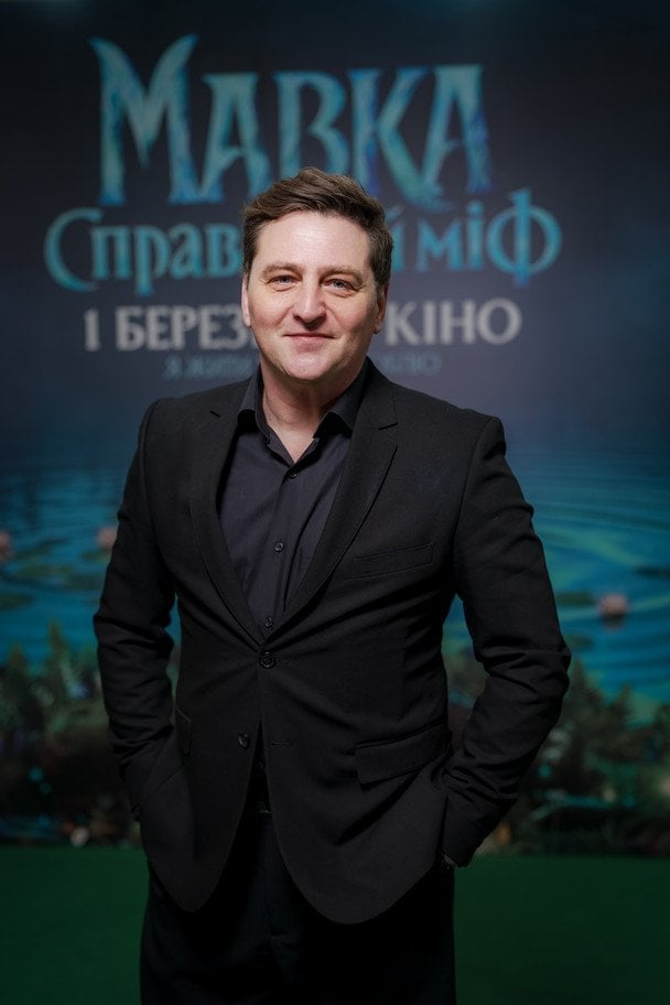 В'ячеслав Довженко на рідкісних фото показав, який вигляд має його 17-річний син від відомої акторки