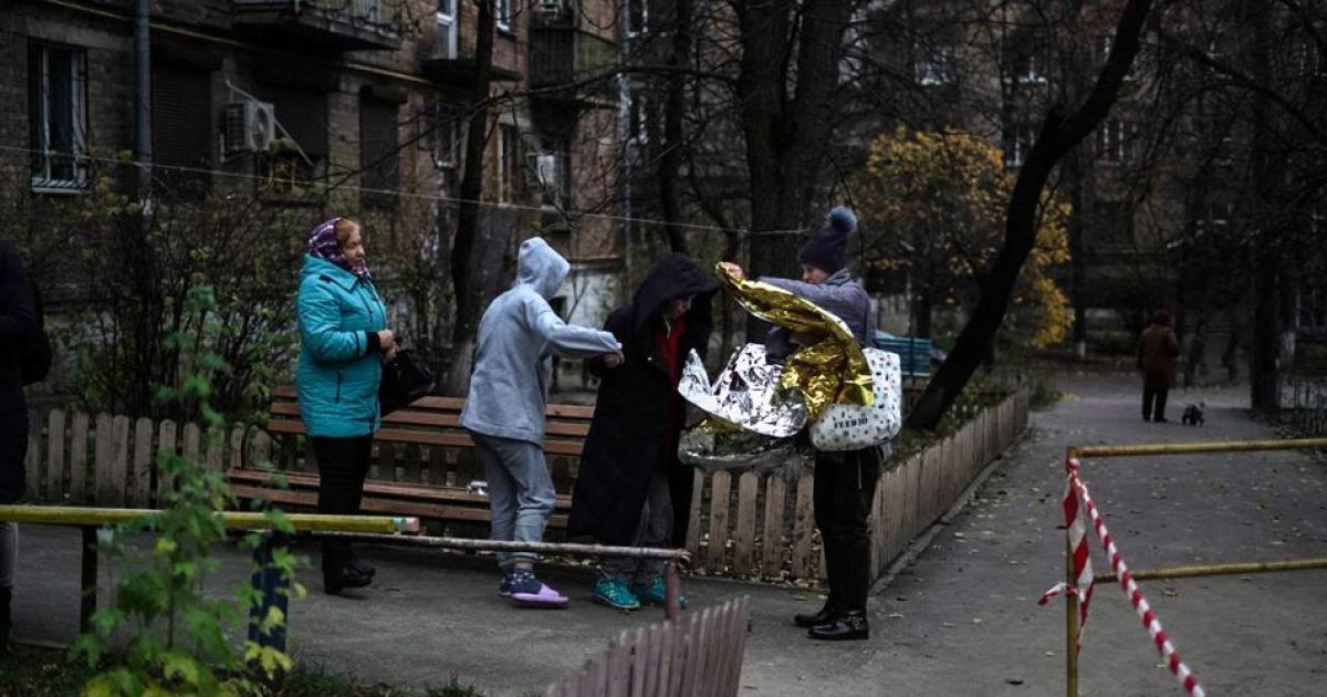 Уламки збитих ракет упали у Печерському та Оболонському районах Києва / © Суспільне