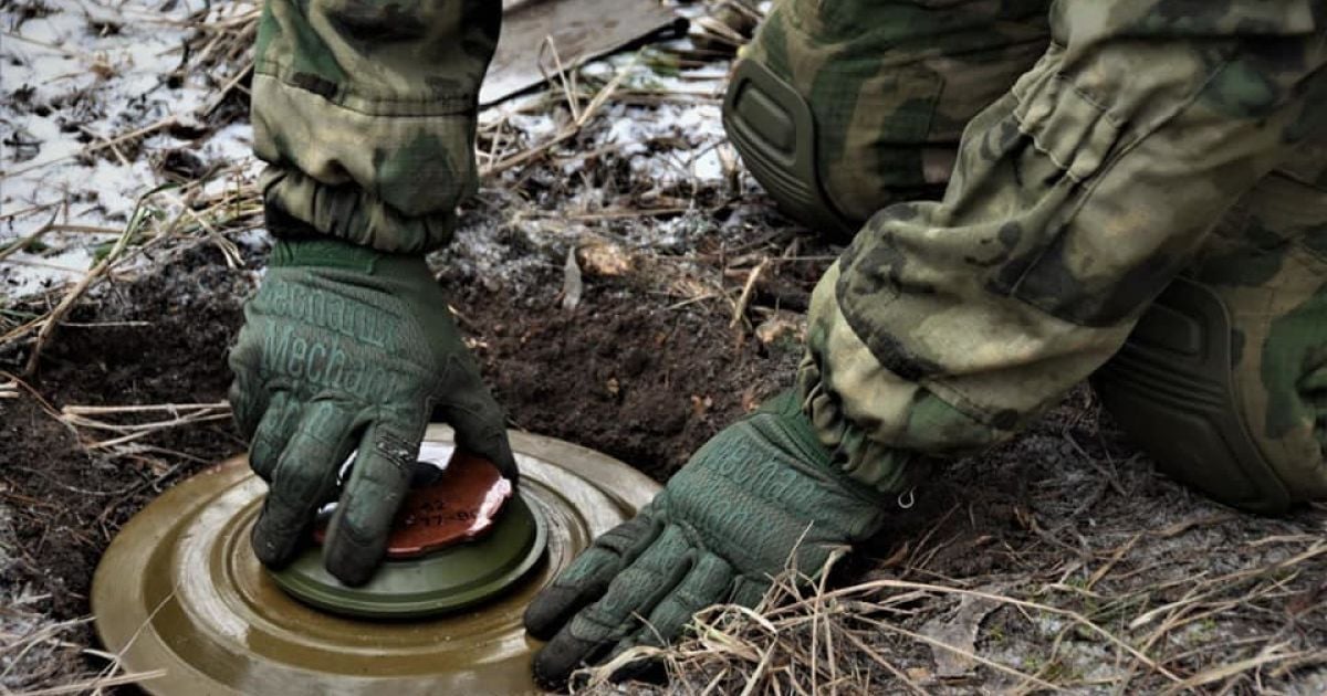 Підрозділами угруповання сил та засобів оборони Києва нарощується система інженерних загороджень на півночі Київщини