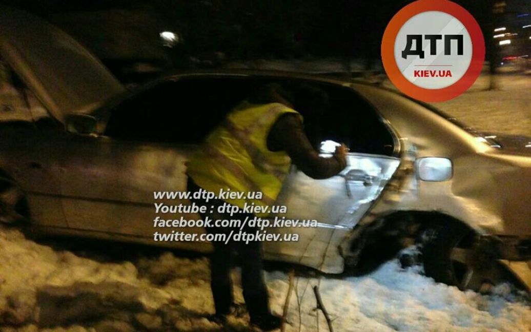 На місці уже працюють два патрулі поліції / © dtp.kiev.ua