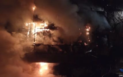 В Сети появилось видео масштабного пожара ресторана "Млын" с высоты птичьего полета
