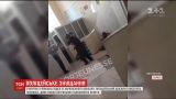 Поліцейським, які знущалися над чоловіком у Харкові, загрожує звільнення