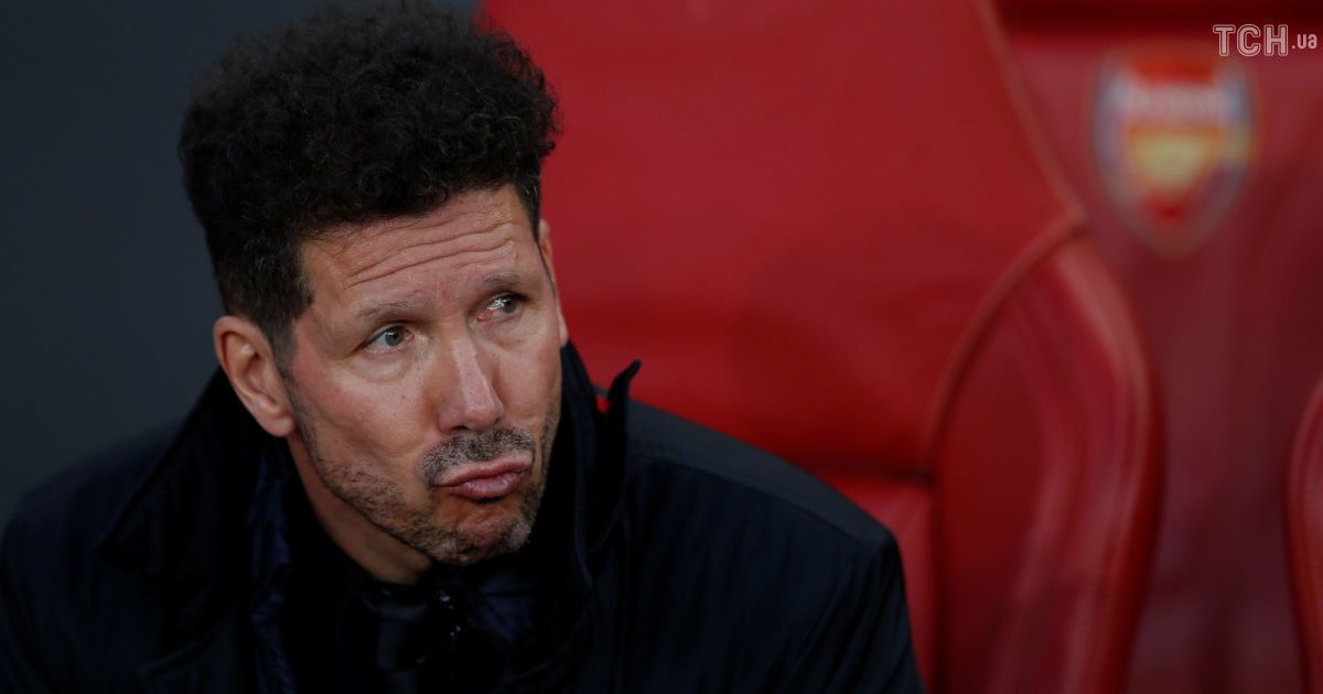 Тренера "Атлетико" Симеоне могут наказать за оскорбление арбитра