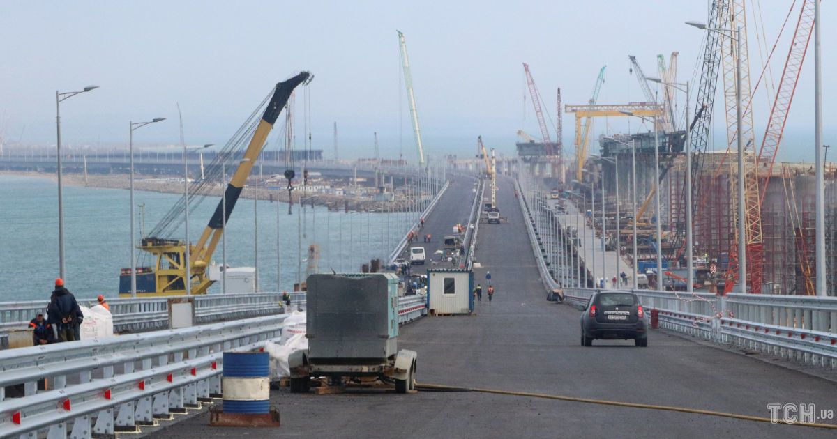 В окупованому Криму зафільмували аварію на будівництві Керченського моста