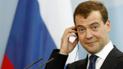 "Дмитрий Медведев вышел из чата" : в Сети смеются над отставкой правительства в России