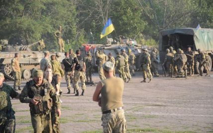 Під Старогнатівкою військові відбили атаку 400 бойовиків – штаб
