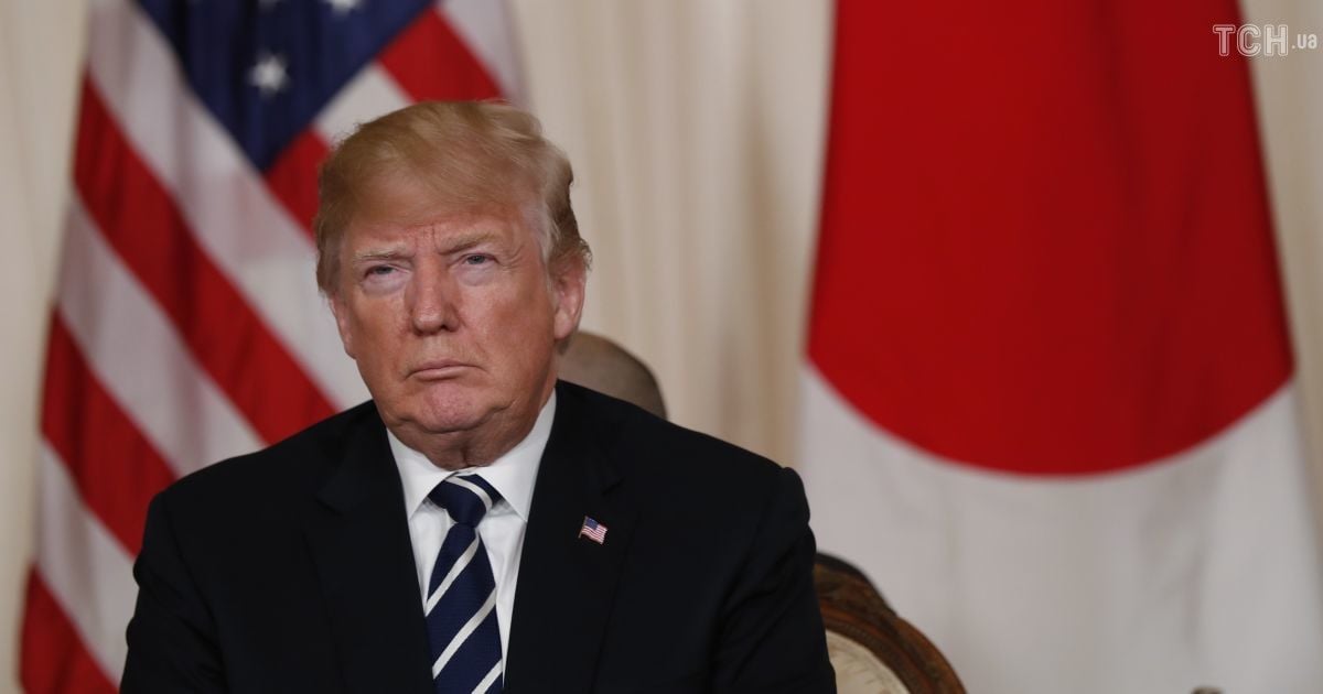 Трамп хочет узнать, следило ли ФБР за его президентской кампанией