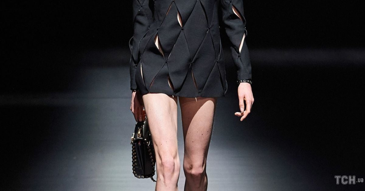 Колекція Valentino прет-а-порте сезону осінь-зима 2021-2022 / © East News