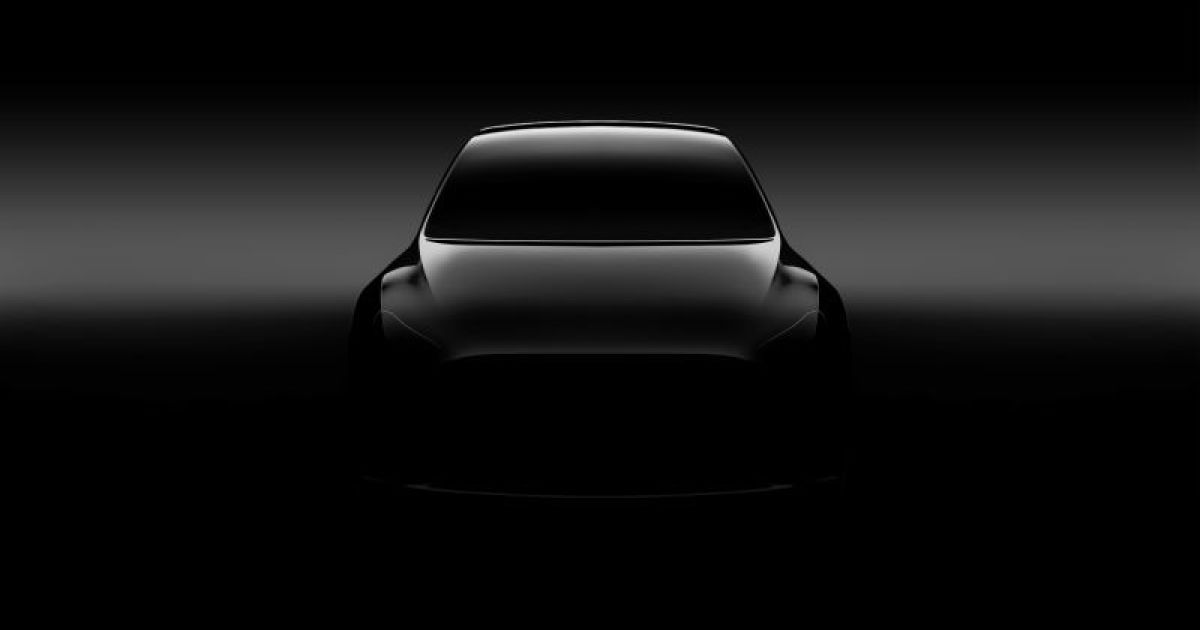 Tesla выпустит новую модель кроссовера раньше срока
