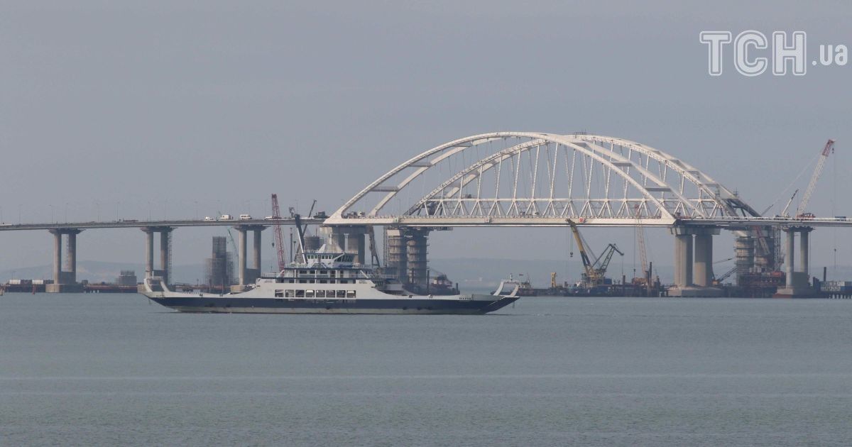 Будівництво мосту через Керченську протоку. Архівне фото
