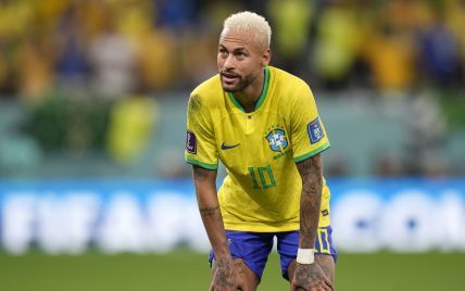 Догнал "Короля футбола": Неймар сравнялся с Пеле по голам за сборную Бразилии