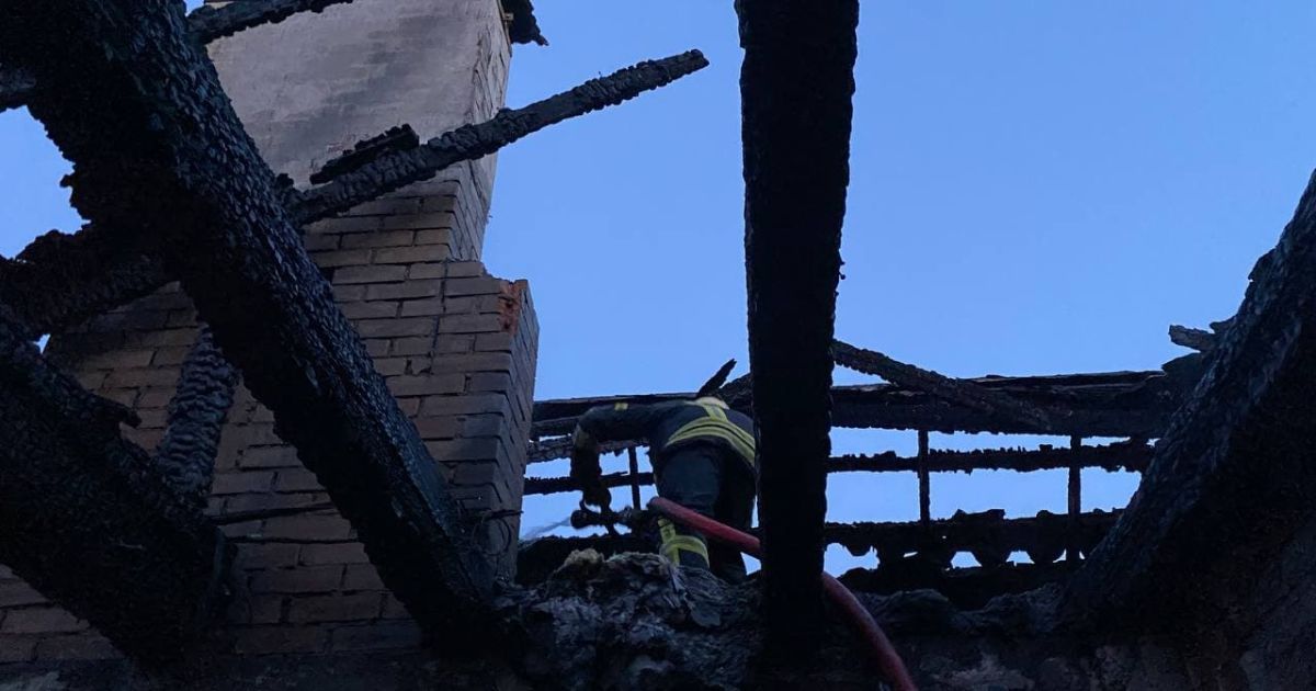 У Києві горів приватний будинок