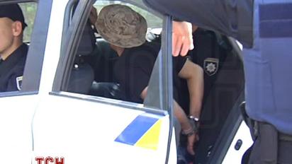 Полиция задержала мужчину с удостоверением участника АТО