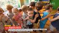 Рецепти росту: релігійність і корисні звички – як поляки виховують своїх дітей