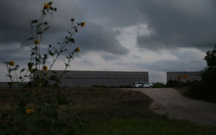 США начинает стягивать войска к границе с Мексикой
