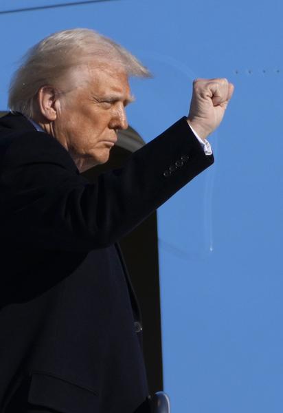 Адміністрація Трампа не виділятиме нових пакетів допомоги Україні, але чинні програми залишаться