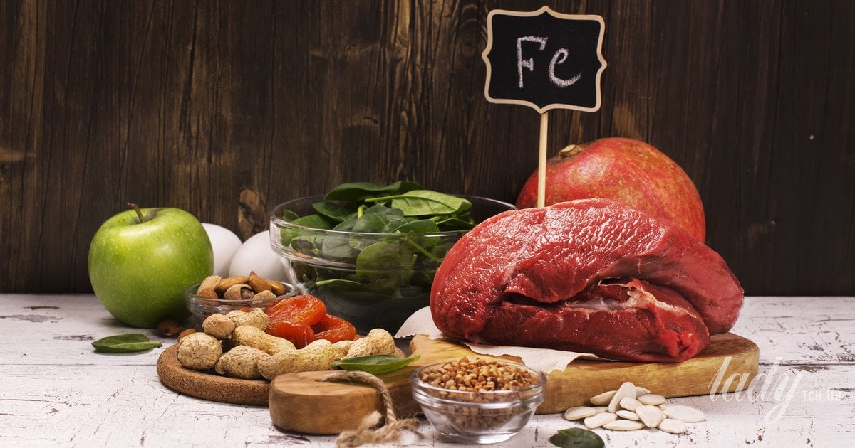 Холодні руки, сухе волосся та бліда шкіра: симптоми дефіциту заліза