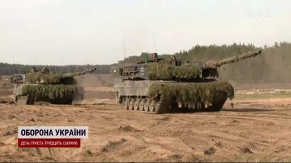 Стали відомі строки прибуття "Леопардів" та подарунків від Великої Британії та США