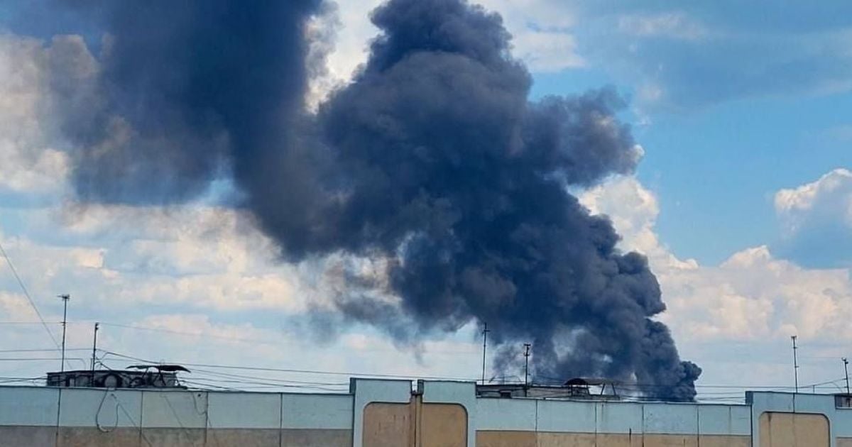 У Брянську горить військовий госпіталь 18 червня. ФОТО: російські пабліки