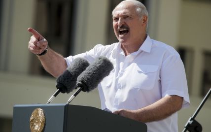 Лукашенко пригрозил перекрыть энерготранзит, если его будут "душить поляки"