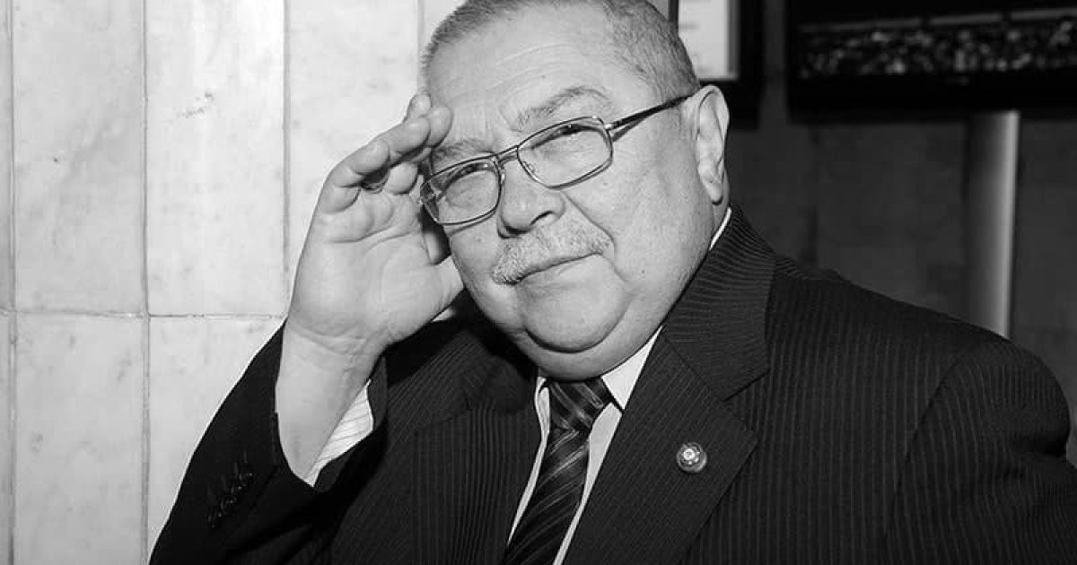 Умер "голос Кремля" и диктор парадов на Красной площади Евгений Хорошевцев