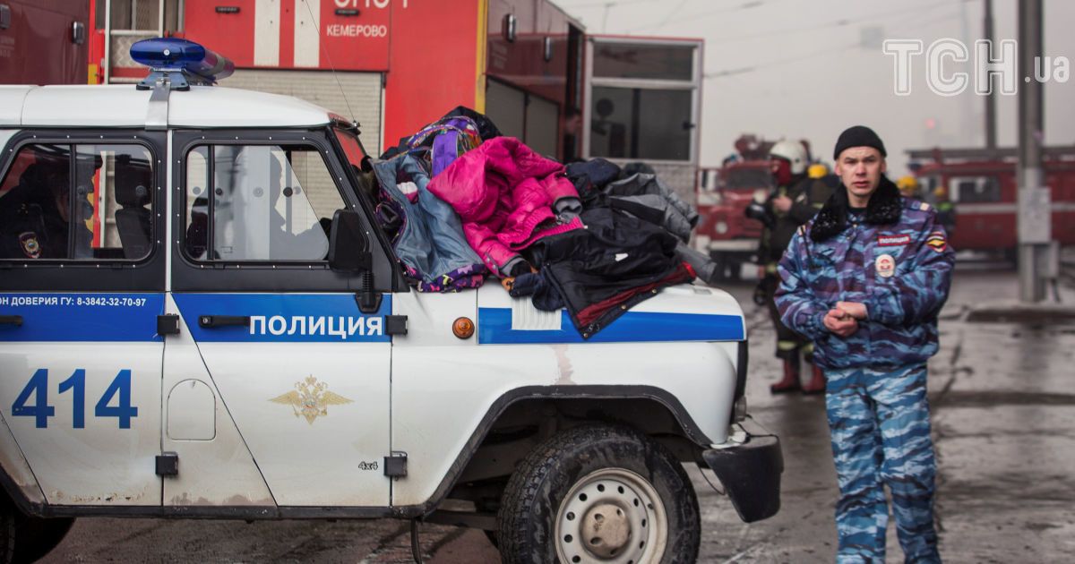 Житель Кемерово, семья которого погибла в торговом центре, опубликовал новое видео начала пожара