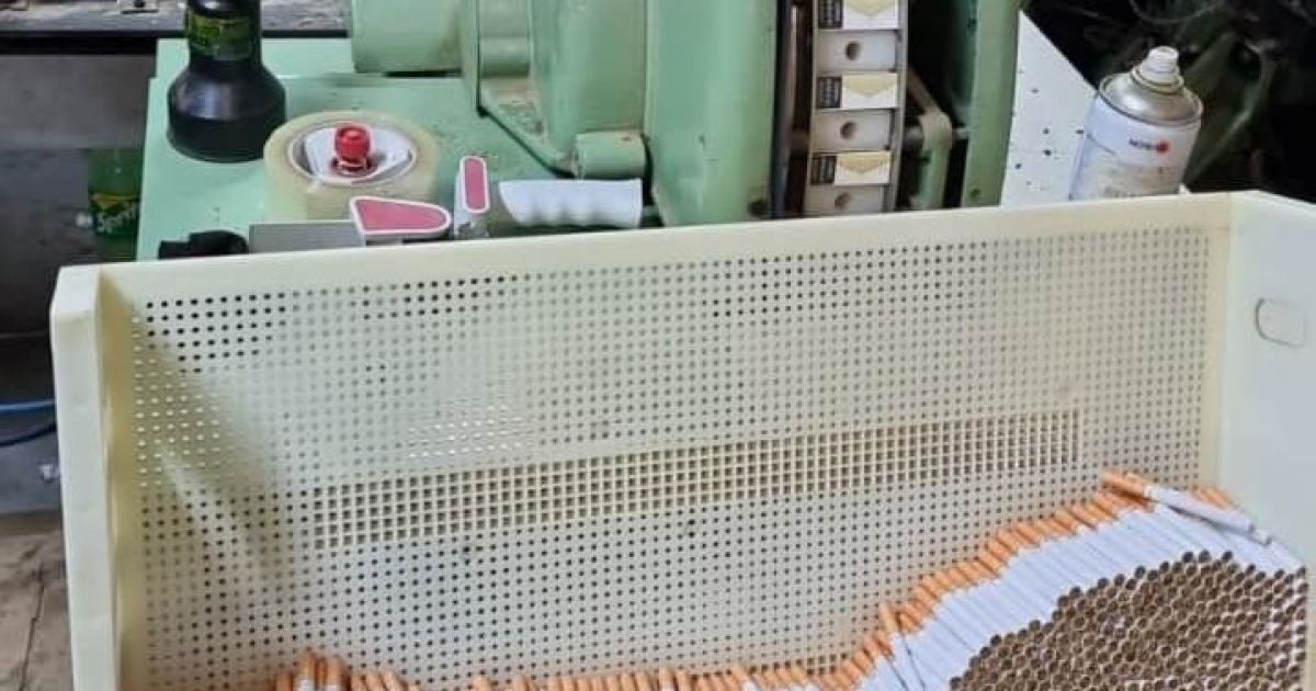 Цигарки продавали до ЄС: під Львовом "накрили" підпільний тютюновий цех із продукцією на 33 млн грн (фото)