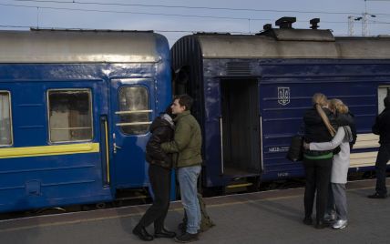 Росіяни атакували об'єкти "Укрзалізниці": які наслідки