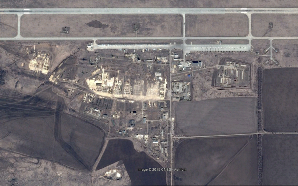 Google показал фото с новыми данными о скоплении войск РФ на границе с Украиной - Мир - tsn.ua