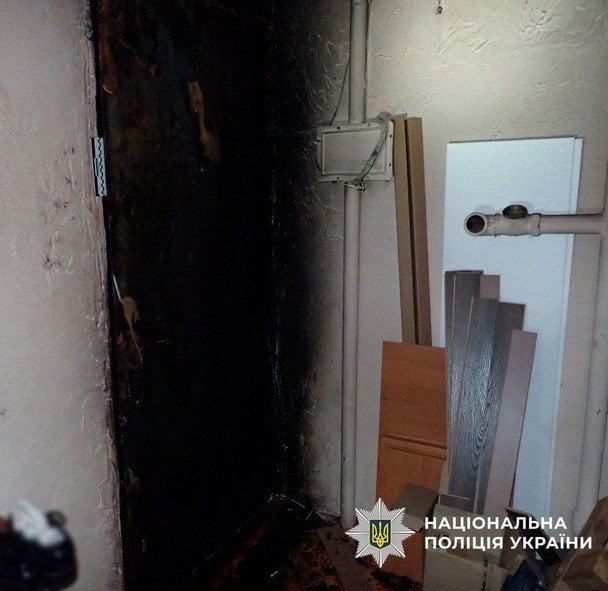 Спалені двері / © Поліція Києва